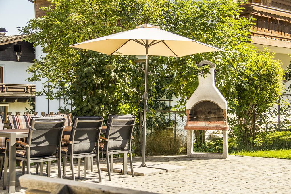 Ferienhaus "Kaprun" Luaran gambar
