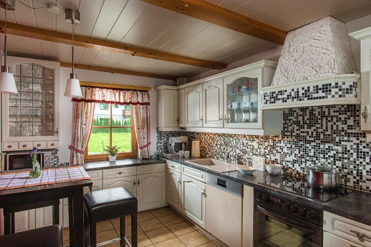 Ferienhaus "Kaprun" Luaran gambar