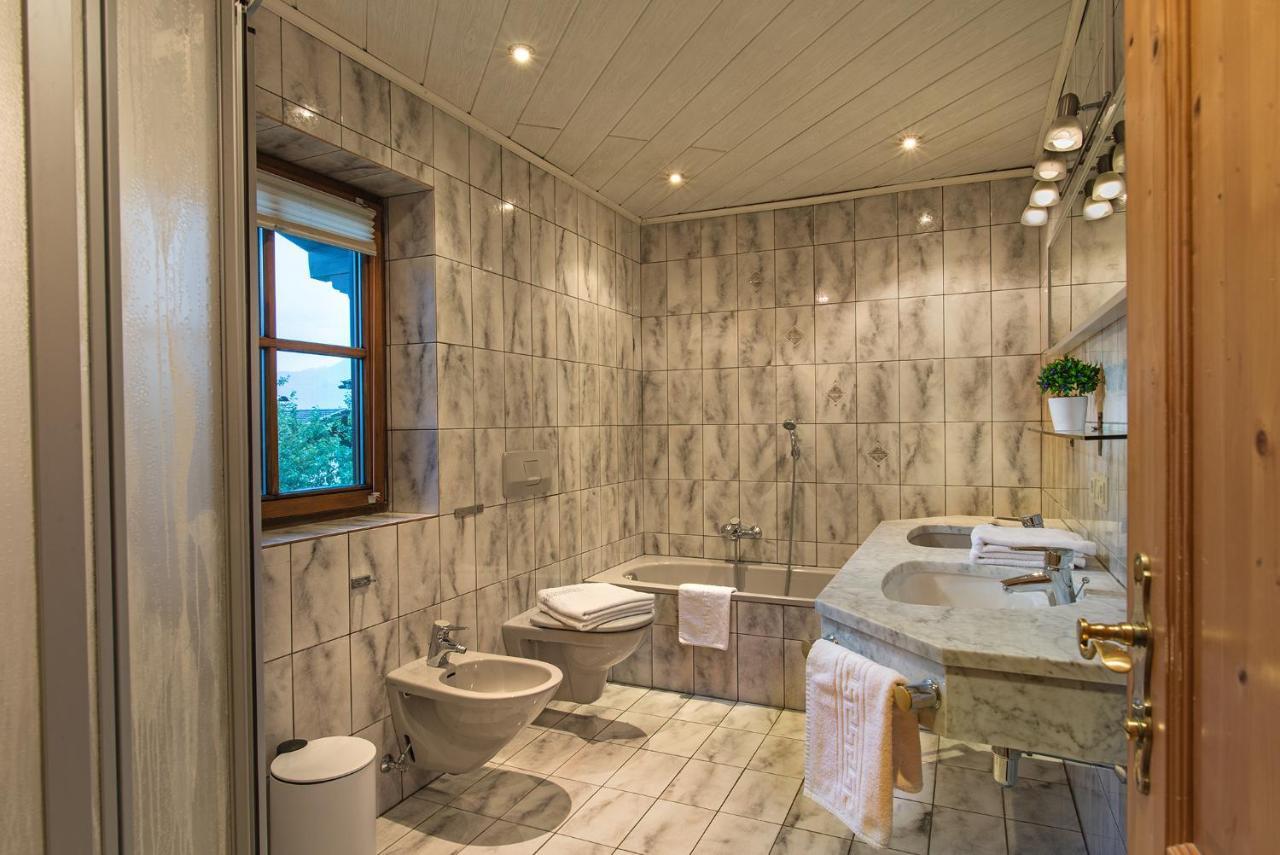 Ferienhaus "Kaprun" Luaran gambar