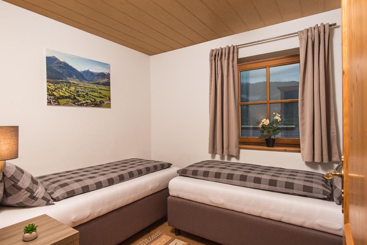 Ferienhaus "Kaprun" Luaran gambar